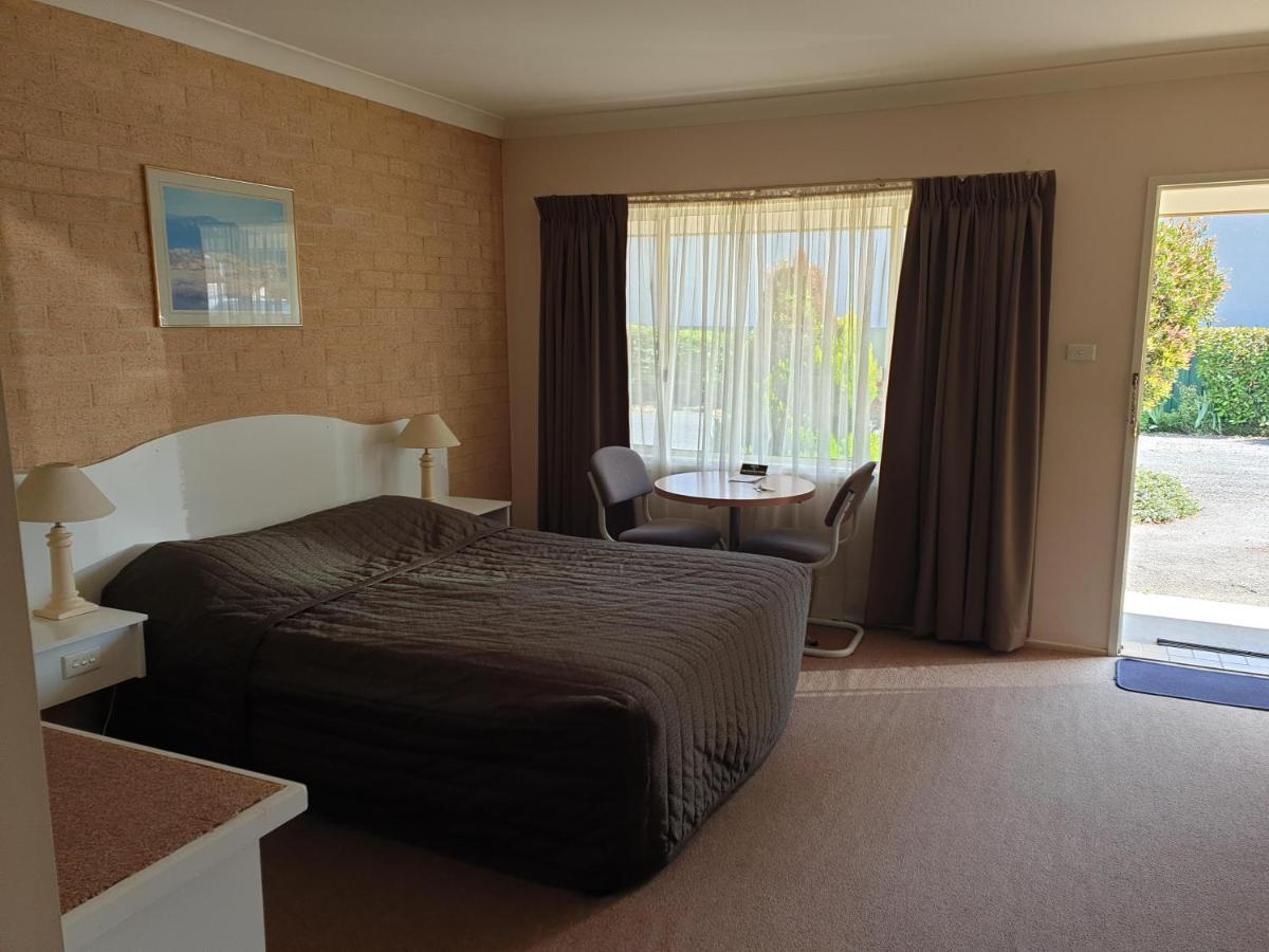 Blayney Central Motel Dış mekan fotoğraf