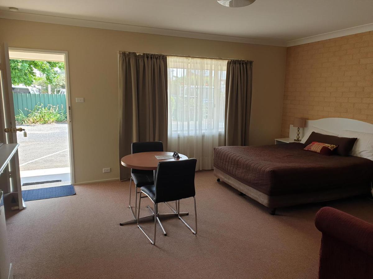 Blayney Central Motel Dış mekan fotoğraf